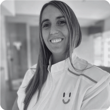 Irene Garcia. Odontolgía General Junyent Smile Clinic